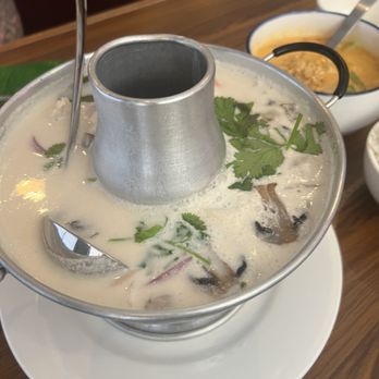 Peinto Thai Kitchen - S2. Tom Kha Soup - Thai Near Me - Las Vegas, Nevada