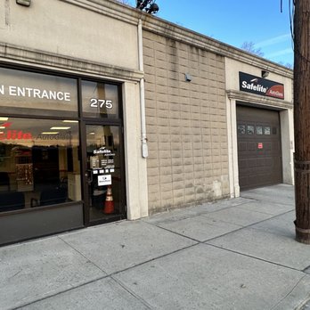 Safelite AutoGlass - Auto Glass Services Near Me - Great Neck, New York Safelite AutoGlass - Auto Glass Services Near Me - Great Neck, New York