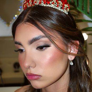 Makeup by Natalie - Hair and Makeup Natural glowy glam - Makeup Artists Near Me Makeup by Natalie - Hair and Makeup Natural glowy glam - Makeup Artists Near Me