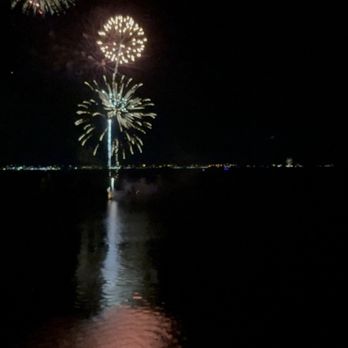 Sunseeker Resort Florida Gulf Coast, Curio Collection by Hilton - View of new years fireworks. Amazing view - Resorts Near Me - Charlotte Harbor, Florida Sunseeker Resort Florida Gulf Coast, Curio Collection by Hilton - View of new years fireworks. Amazing view - Resorts Near Me - Charlotte Harbor, Florida