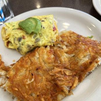Bill's Cafe - Half of custom omlette - Breakfast & Brunch Near Me - Fremont, California Bill's Cafe - Half of custom omlette - Breakfast & Brunch Near Me - Fremont, California