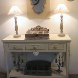 Atelier Chanvre & Patines - Console "romantica" effet shabby, patine crème