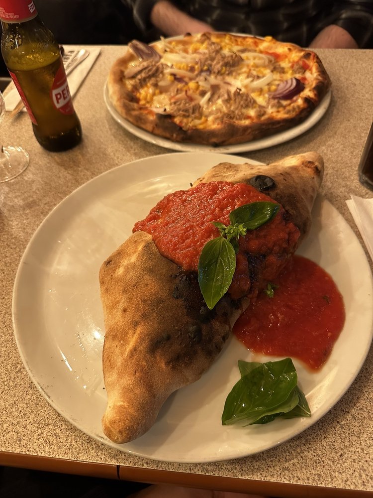 L’ARTISTA RISTORANTE PIZZERIA 915917 Finchley Rd, London, United
