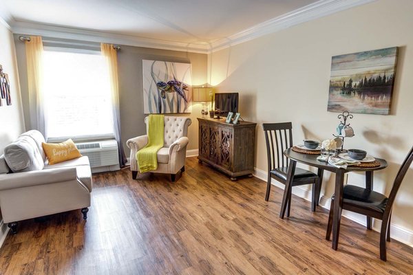 Historic Roswell Place by null