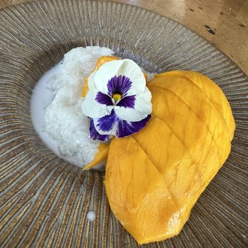 Pink Pepper - Mango Sticky Rice - Thai Near Me - Los Angeles, California