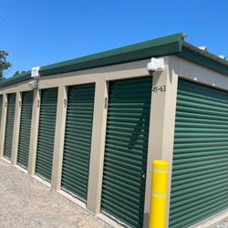 Lake Michigan Self Storage - Storage Units