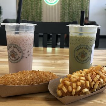 Sweet Tooth Boba Lounge - Strawberry milk tea, matcha, Korean corndogs - Bubble Tea Near Me - Simi Valley, California Sweet Tooth Boba Lounge - Strawberry milk tea, matcha, Korean corndogs - Bubble Tea Near Me - Simi Valley, California