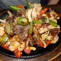 Las Islitas Lodi - Special fajita with chicken, shrimp and steak. So huge!! Very good