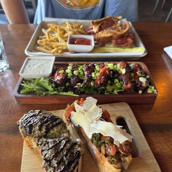Tempo Urban Bistro - Bruschetta, wings, and Reuben - Wine Bars Near Me - Buckeye, Arizona Tempo Urban Bistro - Bruschetta, wings, and Reuben - Wine Bars Near Me - Buckeye, Arizona