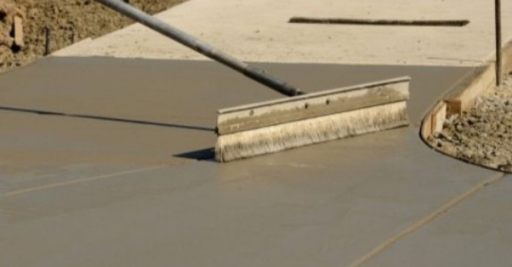 Slide of Pauls Concrete and Landscaping