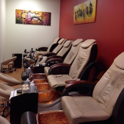 Dalla Nails & Spa