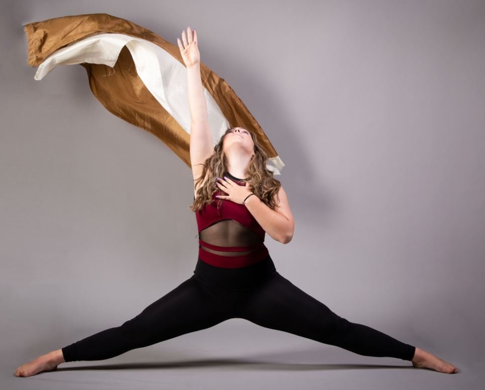 Momentum Dance Studio Logo