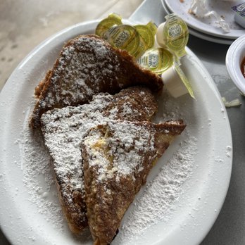 Pacific Diner - French toast - Breakfast & Brunch Near Me - San Pedro, California