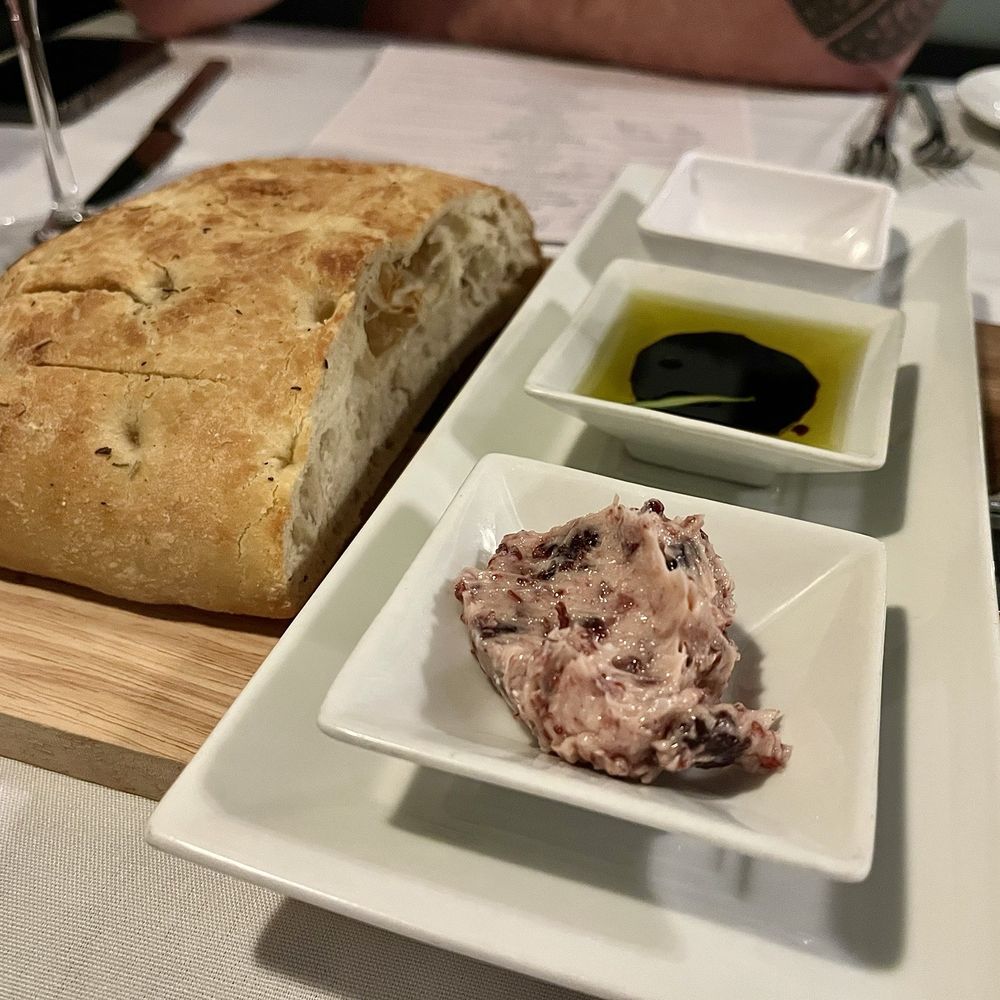 L'Incanto - Focaccia - Italian Near Me - Greer, South Carolina L'Incanto - Focaccia - Italian Near Me - Greer, South Carolina
