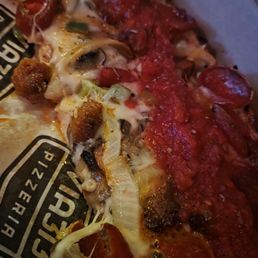 Omnivore pizza Omnivore pizza