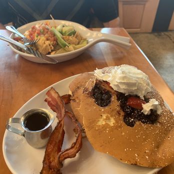 Ruby Sunshine Brook Highland - Berry Chantilly Cream Stuffed pancakes and bacon, Migas - Breakfast & Brunch Near Me - Birmingham, Alabama