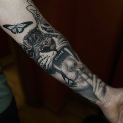 The Dead Presidents Lounge - Tattoo by Elijah Ortiz