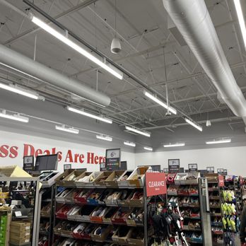 DSW Designer Shoe Warehouse - Women's clearance - Shoe Stores Near Me - Long Beach, California DSW Designer Shoe Warehouse - Women's clearance - Shoe Stores Near Me - Long Beach, California