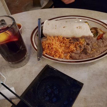 Monroe's Restaurant - Fajitas burrito - Breakfast & Brunch Near Me - Albuquerque, New Mexico