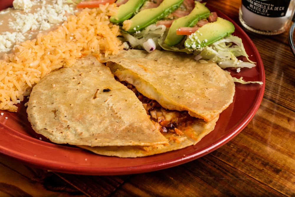 Taqueria El Lugar — Mexican restaurant in Lindale