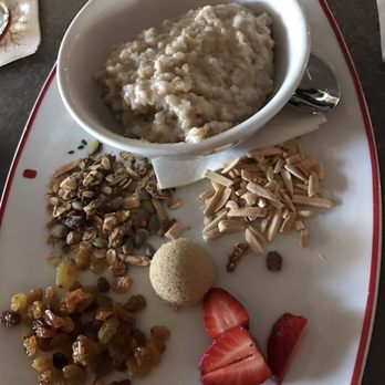 MoCo's Founding Farmers - Vegan option in the morning - New American Near Me - Potomac, Maryland