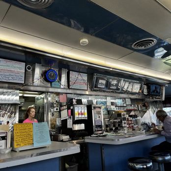 Main Street Diner - Classic counter service - Diners Near Me - Plainville, Connecticut Main Street Diner - Classic counter service - Diners Near Me - Plainville, Connecticut