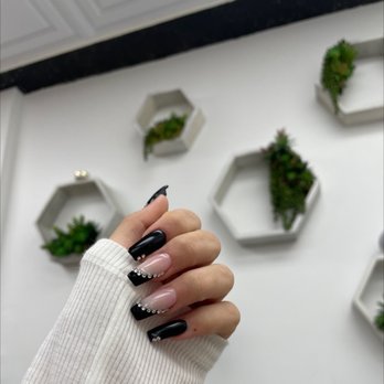 Excellent Nails - Acrylic gel - Nail Salons Near Me - Glendale, California