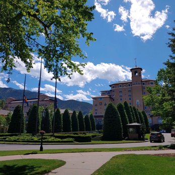 The Broadmoor - Broadmoor Main - Resorts Near Me - Colorado Springs, Colorado The Broadmoor - Broadmoor Main - Resorts Near Me - Colorado Springs, Colorado