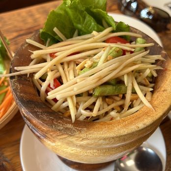 Gub Khao Thai Restaurant - Y2. Papaya Salad - Thai Near Me - Paterson, New Jersey Gub Khao Thai Restaurant - Y2. Papaya Salad - Thai Near Me - Paterson, New Jersey