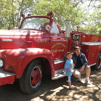 Kuleto Estate - Checking out the old fire truck - Wine Tasting Room Near Me - Saint Helena, California Kuleto Estate - Checking out the old fire truck - Wine Tasting Room Near Me - Saint Helena, California