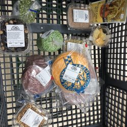 Steiner's Country Market - Great prices on deli meat, cheese, mixes, candy, baking ingredients, etc.