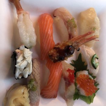 Sushi Ko - Sweet shrimp, salmon, mejina, scallop, kanpachi, ikura, blue fin o-toro, blue crab - Japanese Near Me - Merrick, New York