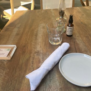 Delbar Middle Eastern - Place setting - Persian/Iranian Near Me - Atlanta, Georgia Delbar Middle Eastern - Place setting - Persian/Iranian Near Me - Atlanta, Georgia