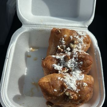 Beignet Au Lait - Beignets with Pecans - Breakfast & Brunch Near Me - Slidell, Louisiana