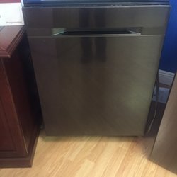 Royal Appliances - Black stainless dishwasher