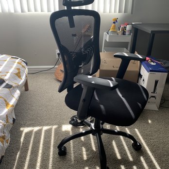 Crystal Moving - Desk chair remains unchanged - Movers Near Me Crystal Moving - Desk chair remains unchanged - Movers Near Me