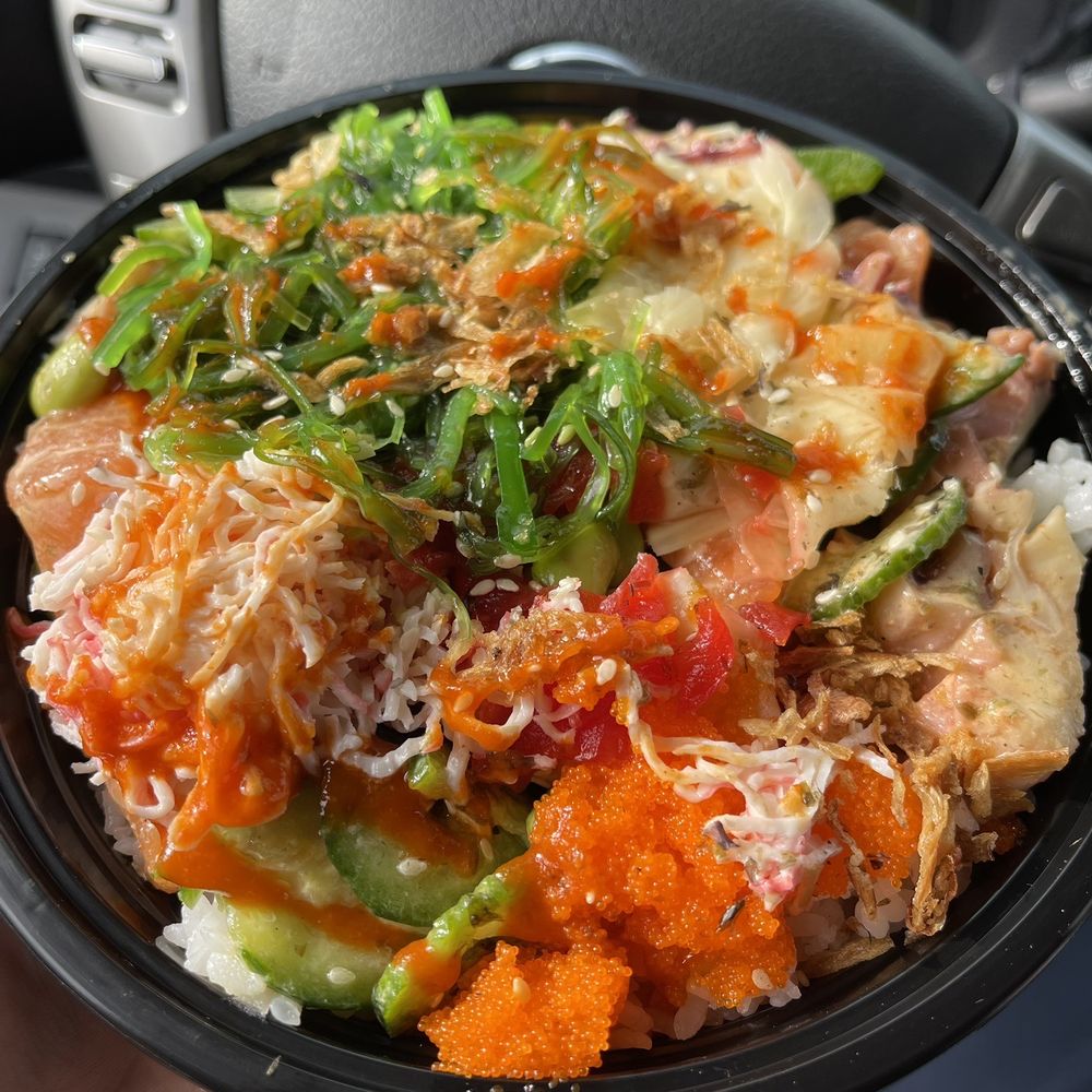 3 Scoop Poke Bowl $17 3 Scoop Poke Bowl $17