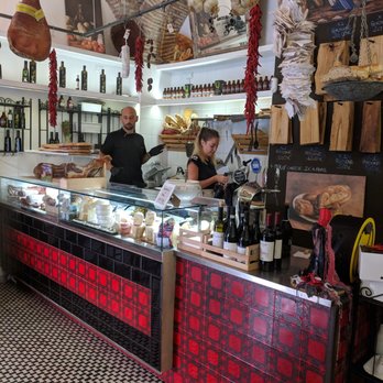 Arcelio Bistro - Wine Bars Near Me - Rome, RM Arcelio Bistro - Wine Bars Near Me - Rome, RM