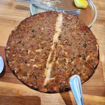 Karas Dine-In - Terrific lahmajun - Armenian Near Me - Glendale, California Karas Dine-In - Terrific lahmajun - Armenian Near Me - Glendale, California