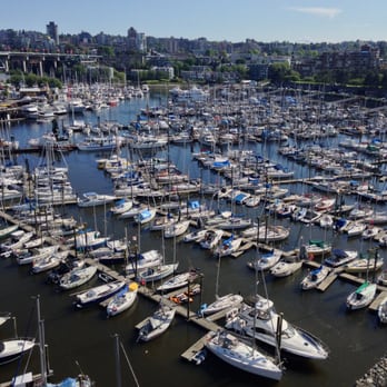 Tim Wray - INITIA Real Estate - Real Estate Agents Near Me - Vancouver, British Columbia