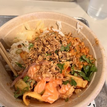 Poke Me - Salmon and spicy Albacore bowl $15 !!!! - Poke Near Me - Canoga Park, California Poke Me - Salmon and spicy Albacore bowl $15 !!!! - Poke Near Me - Canoga Park, California