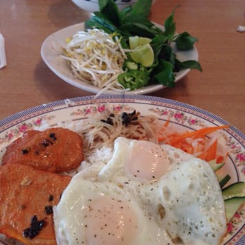Bida Saigon - Pho and their pork w rice dish. Big serving - Vietnamese Near Me - Knoxville, Tennessee Bida Saigon - Pho and their pork w rice dish. Big serving - Vietnamese Near Me - Knoxville, Tennessee
