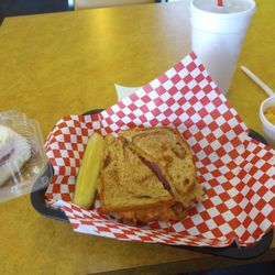 Biggies Deli