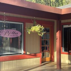 Bella Hair and Nails - Front entrance
