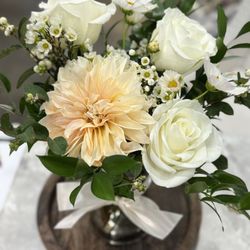 Kentucky Blooms - Cafe au Lait dahlia (local), Tibetan white rose, waxflower and cosmos.