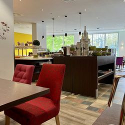 Hotel Holiday Inn - Breakfast