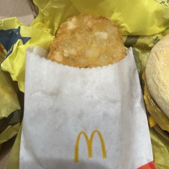 McDonald's - Hash browns - Fast Food Near Me - Bakersfield, California McDonald's - Hash browns - Fast Food Near Me - Bakersfield, California