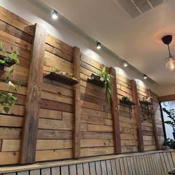 Kasa Rin - Interior wall - Japanese Near Me - Los Angeles, California Kasa Rin - Interior wall - Japanese Near Me - Los Angeles, California