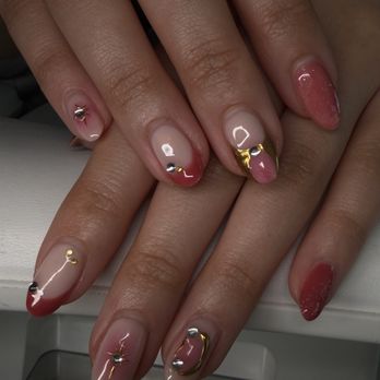 Luxe Nails & Spa - Nail Salons Near Me - Santa Ana, California
