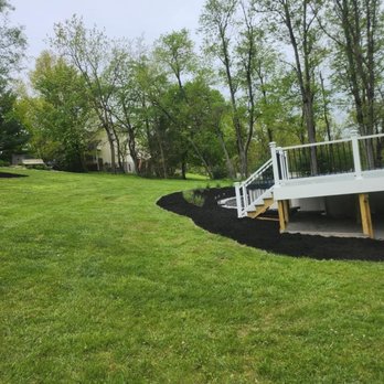 Family Tree Contractors - More mulch and bed - Landscaping Near Me Family Tree Contractors - More mulch and bed - Landscaping Near Me